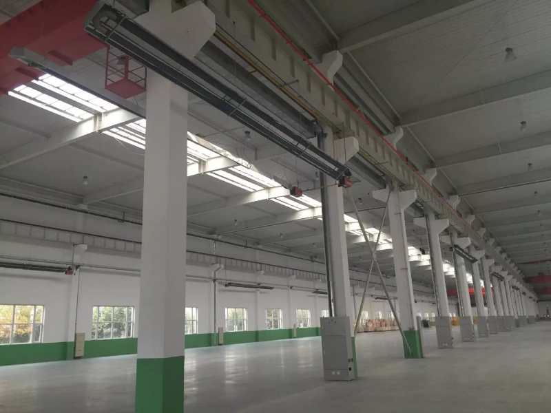機(jī)加工車間：負(fù)壓設(shè)備